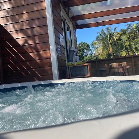 L'escapade créole Bungalow Bananier jacuzzi privatif Saint-Joseph Exterior foto